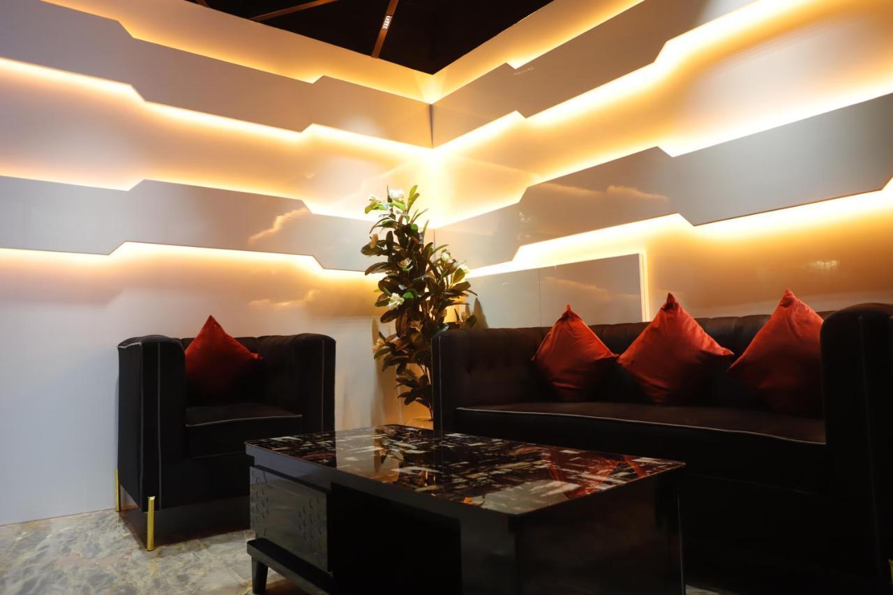 Hotel Trax International Jamshedpur Eksteriør billede